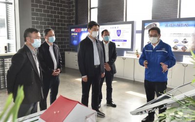四川省委常委、宣傳部部長(zhǎng)甘霖蒞臨川威集團(tuán)連界基地調(diào)研