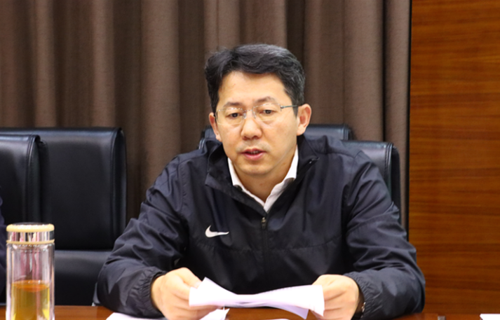 落實(shí)超低排放改造 推動行業(yè)綠色發(fā)展 ——內(nèi)江市委副書記路松明一行蒞臨星船城公司調(diào)研(圖4) 落實(shí)超低排放改造 推動行業(yè)綠色發(fā)展 ——內(nèi)江市委副書記路松明一行蒞臨星船城公司調(diào)研(圖4)