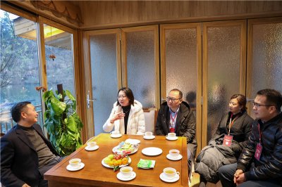 創(chuàng)造奇跡 追求卓越——川威集團(tuán)開(kāi)展2020年客戶交流活動(dòng)